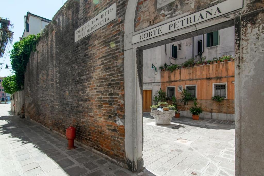 Residence Alma - Rialto Bridge Venice Exterior photo